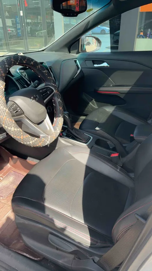 2019 Chevrolet Monza 1.3T 163HP L3 6AT,autocango,china used car exporter,china ev exporter,chinese used car exporter,chinese used ev exporter