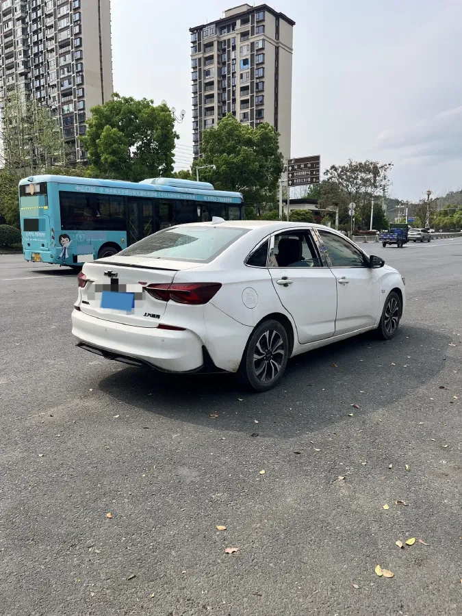2019 Chevrolet Monza 1.3T 163HP L3 6AT,autocango,china used car exporter,china ev exporter,chinese used car exporter,chinese used ev exporter