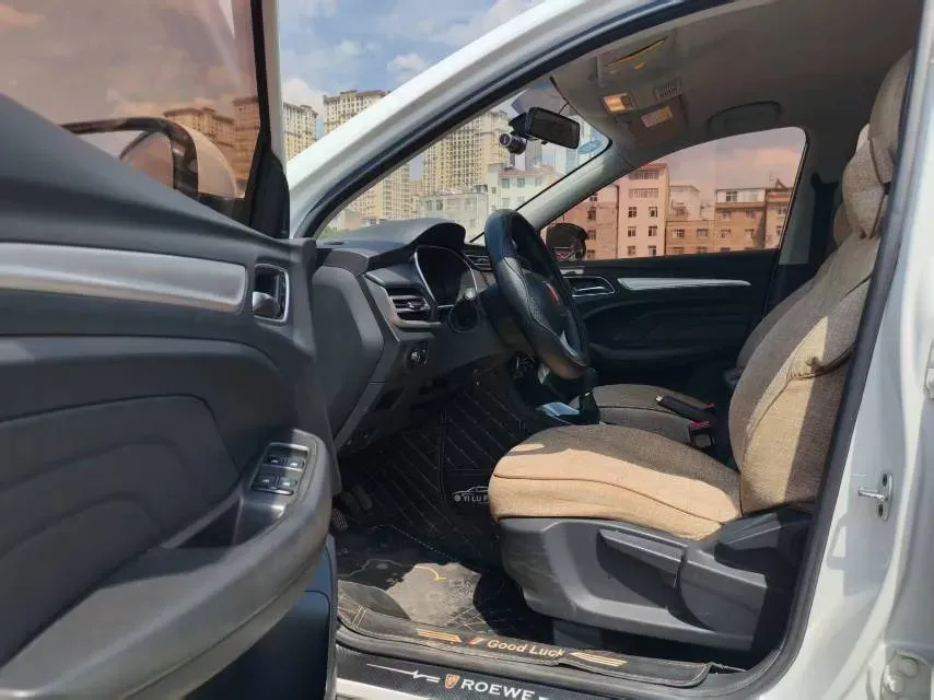 2018 Roewe i6 1.5T 169HP L4 6MT,autocango,china used car exporter,china ev exporter,chinese used car exporter,chinese used ev exporter