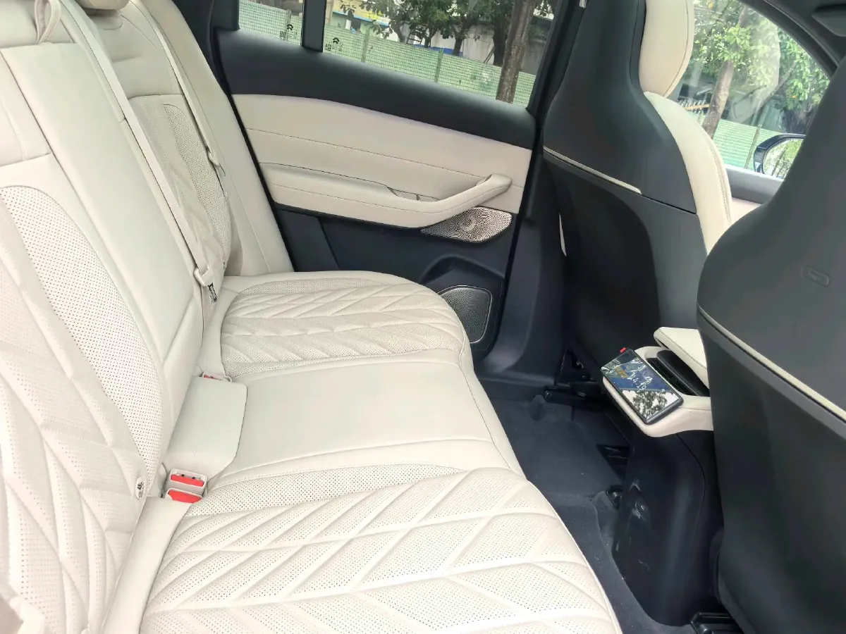 2025 NIO ES6 BEV,autocango,china used car exporter,china ev exporter,chinese used car exporter,chinese used ev exporter