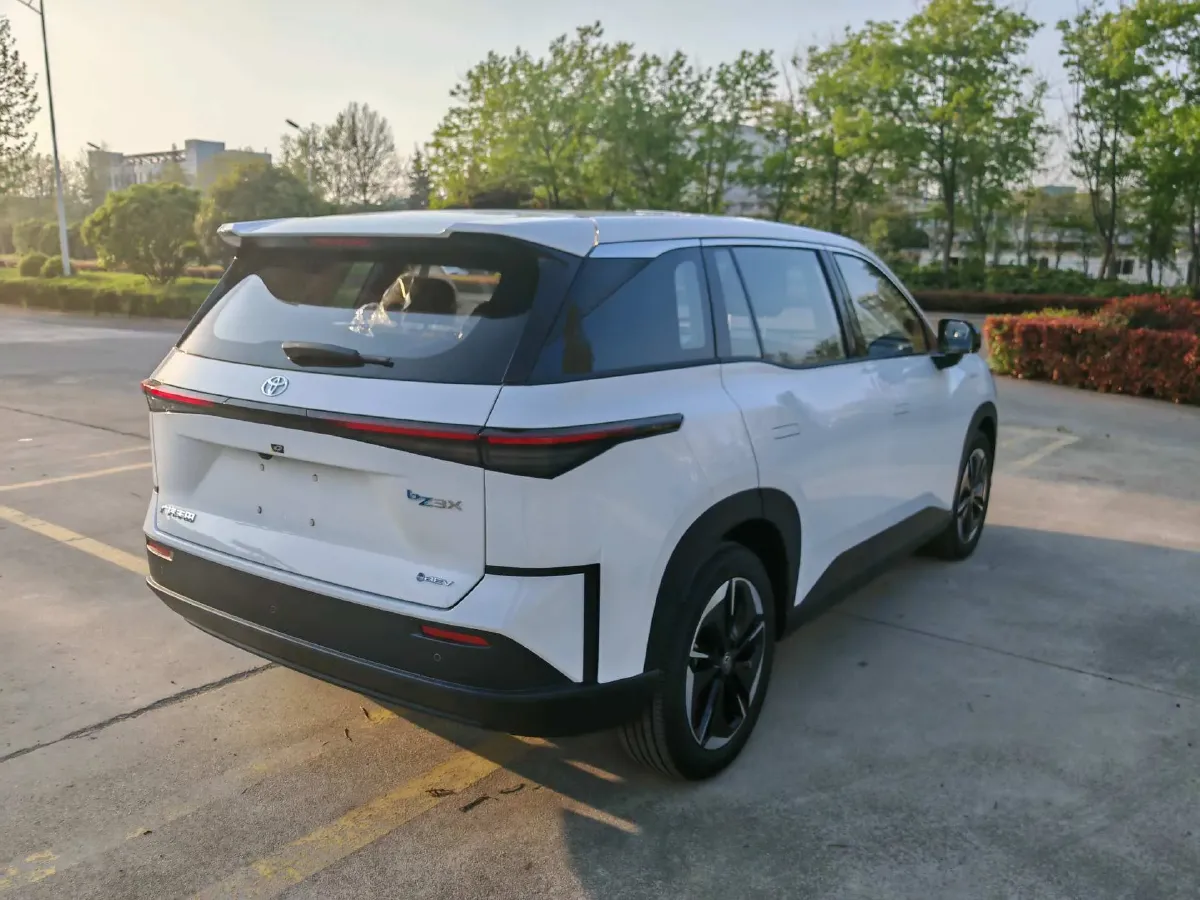 2025 Toyota BZ3X BEV 50.03KWH,autocango,china used car exporter,china ev exporter,chinese used car exporter,chinese used ev exporter