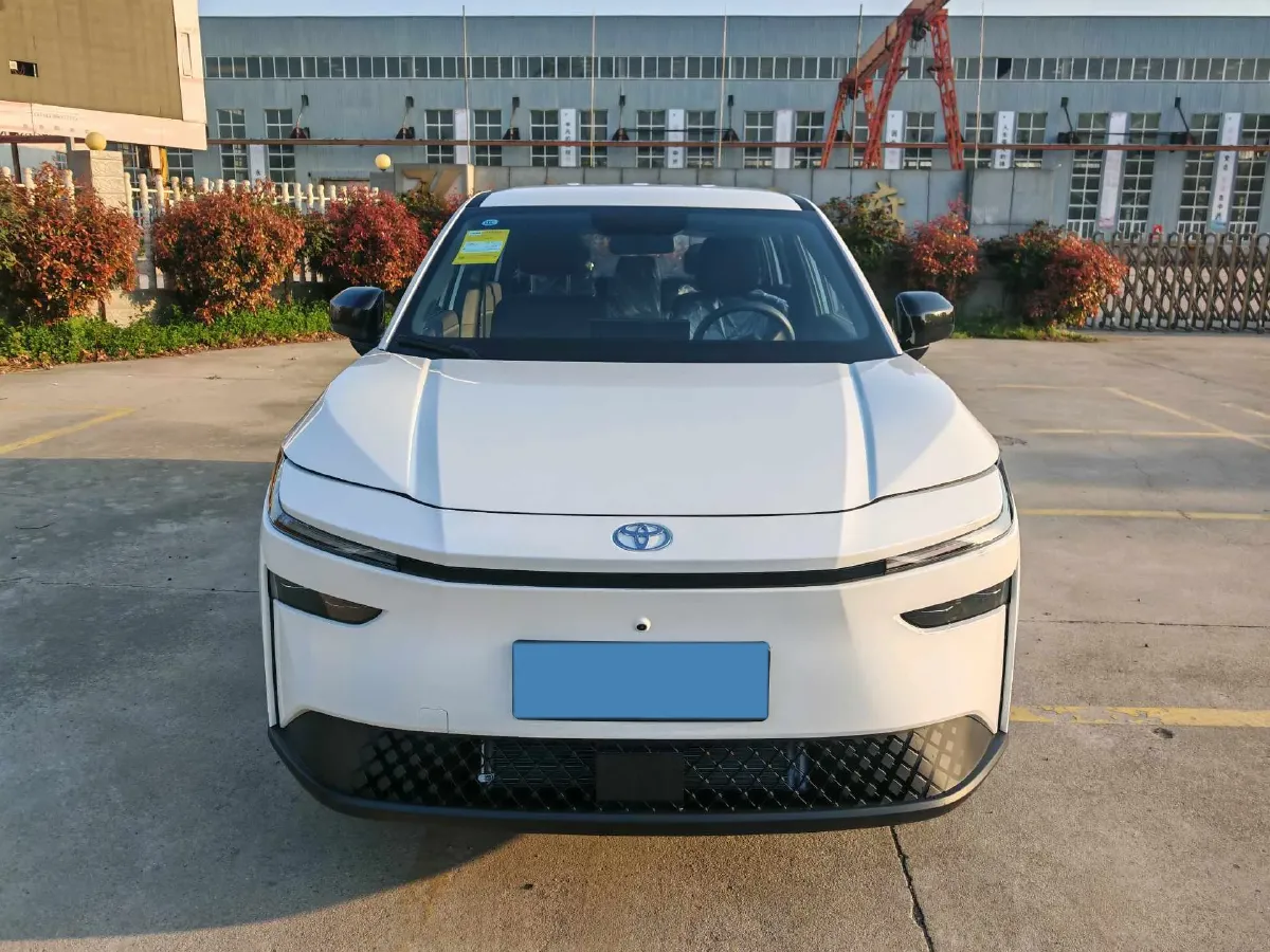 2025 Toyota BZ3X BEV 50.03KWH,autocango,china used car exporter,china ev exporter,chinese used car exporter,chinese used ev exporter