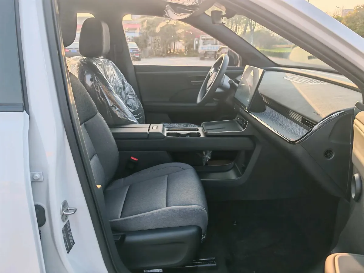 2025 Toyota BZ3X BEV 50.03KWH,autocango,china used car exporter,china ev exporter,chinese used car exporter,chinese used ev exporter