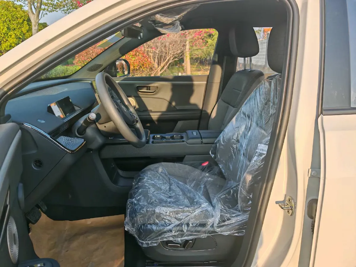 2025 Toyota BZ3X BEV 50.03KWH,autocango,china used car exporter,china ev exporter,chinese used car exporter,chinese used ev exporter