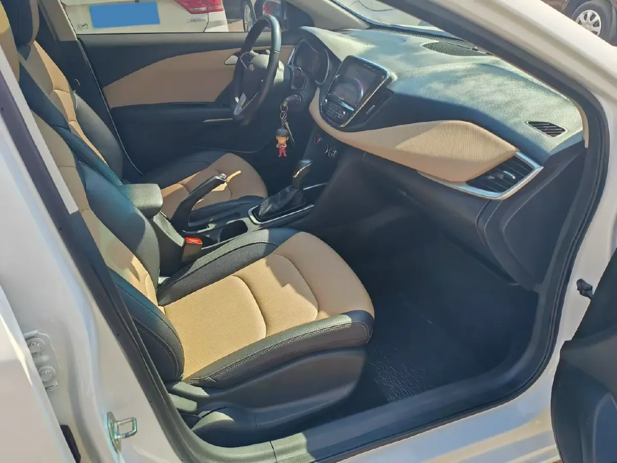 2022 Chevrolet Monza 1.5L 113HP L4 6AT,autocango,china used car exporter,china ev exporter,chinese used car exporter,chinese used ev exporter