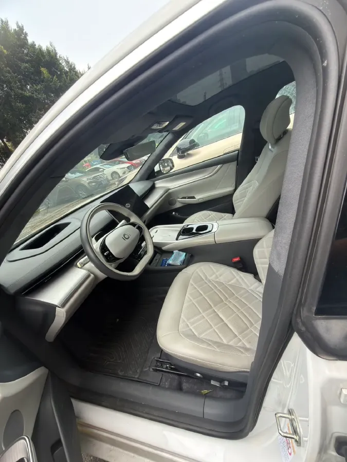 2023 ChangAn QiYuan A07 1.5L 95HP L4 REEV 28.4KWH,autocango,china used car exporter,china ev exporter,chinese used car exporter,chinese used ev exporter