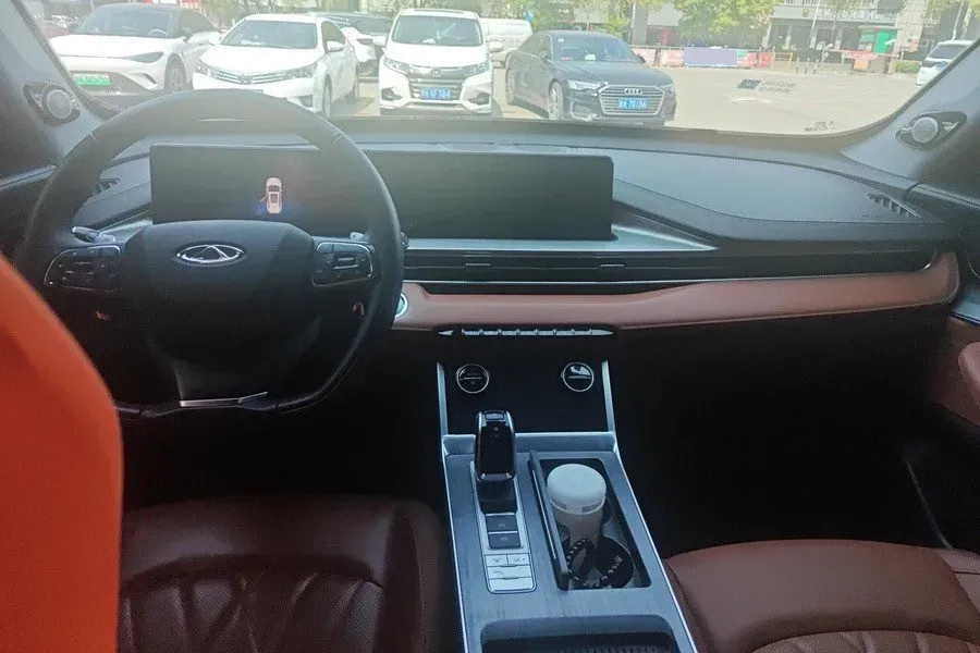 2023 Chery Tiggo 8 1.6T 197HP L4 7DCT,autocango,china used car exporter,china ev exporter,chinese used car exporter,chinese used ev exporter