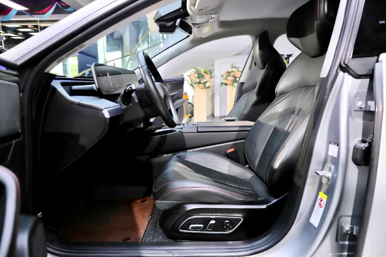 2020 Xpeng P7 BEV 70.8KWH,autocango,china used car exporter,china ev exporter,chinese used car exporter,chinese used ev exporter