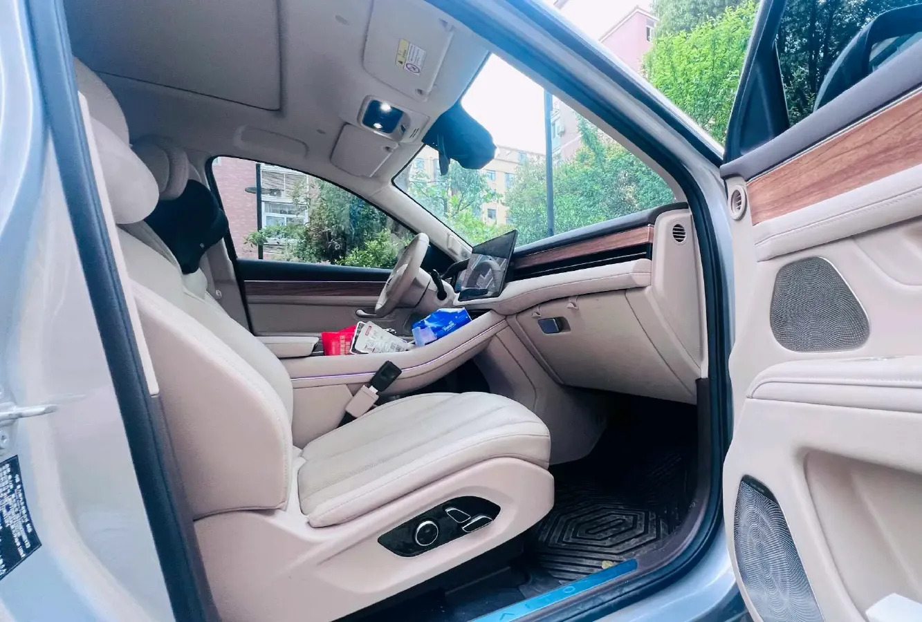 2024 Ford Transit 2.0T 143HP L4 9AT,autocango,china used car exporter,china ev exporter,chinese used car exporter,chinese used ev exporter