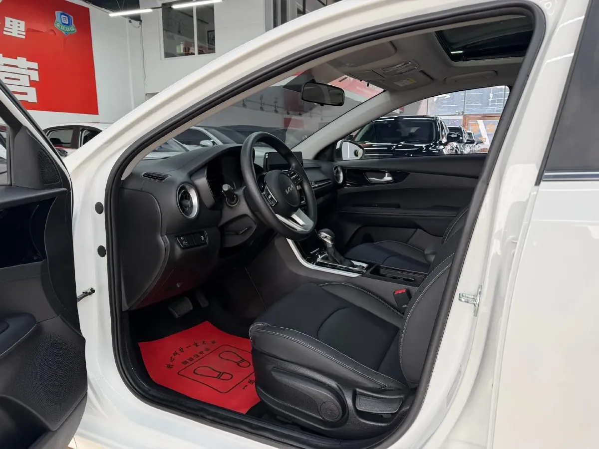 2021 Kia K3 1.5L 115HP L4 CVT,autocango,china used car exporter,china ev exporter,chinese used car exporter,chinese used ev exporter
