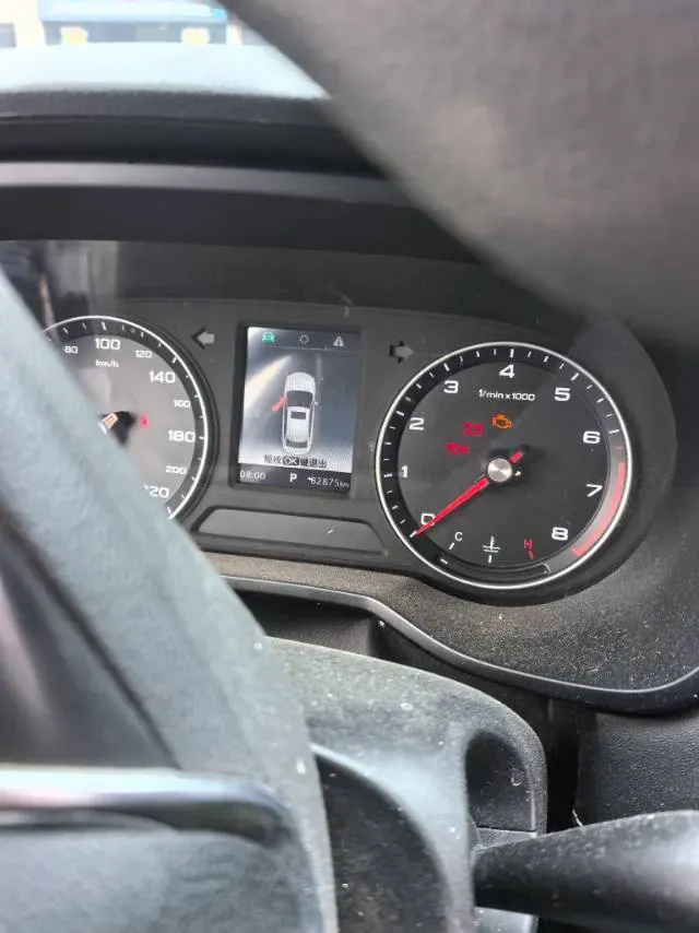 2019 Roewe i5 1.5L 120HP L4 CVT,autocango,china used car exporter,china ev exporter,chinese used car exporter,chinese used ev exporter