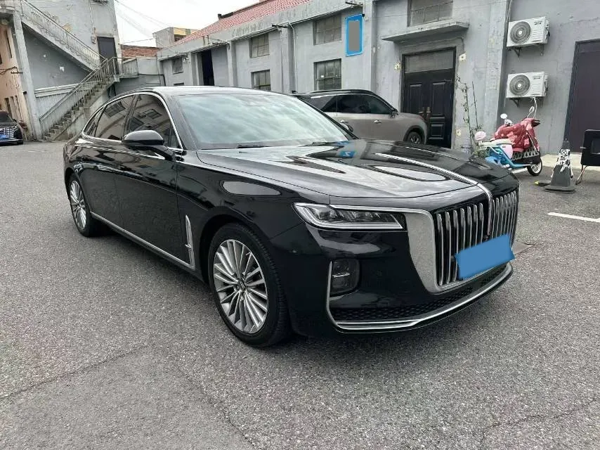 2021 HongQi H7 2.0T 204HP L4 6AT,autocango,china used car exporter,china ev exporter,chinese used car exporter,chinese used ev exporter