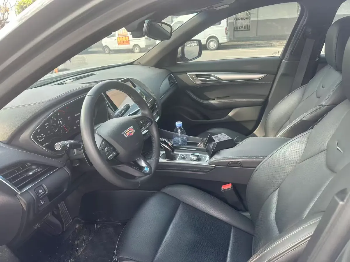 2023 Cadillac CT5 2.0T 237HP L4 10AT,autocango,china used car exporter,china ev exporter,chinese used car exporter,chinese used ev exporter