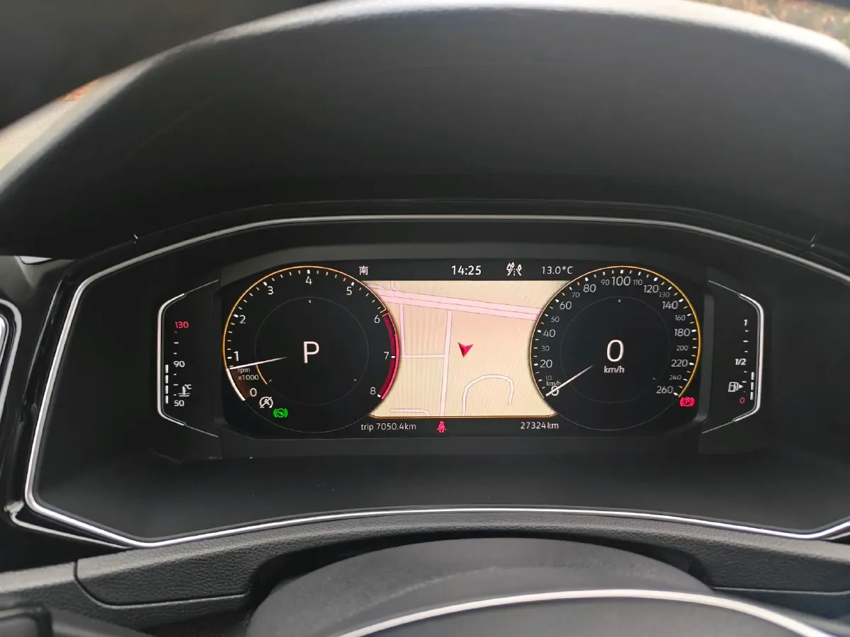 2021 Volkswagen T-Roc 1.4T 150HP L4 7DCT,autocango,china used car exporter,china ev exporter,chinese used car exporter,chinese used ev exporter