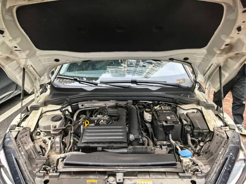 2023 Volkswagen Lamando 1.4T 150HP L4 7DCT,autocango,china used car exporter,china ev exporter,chinese used car exporter,chinese used ev exporter