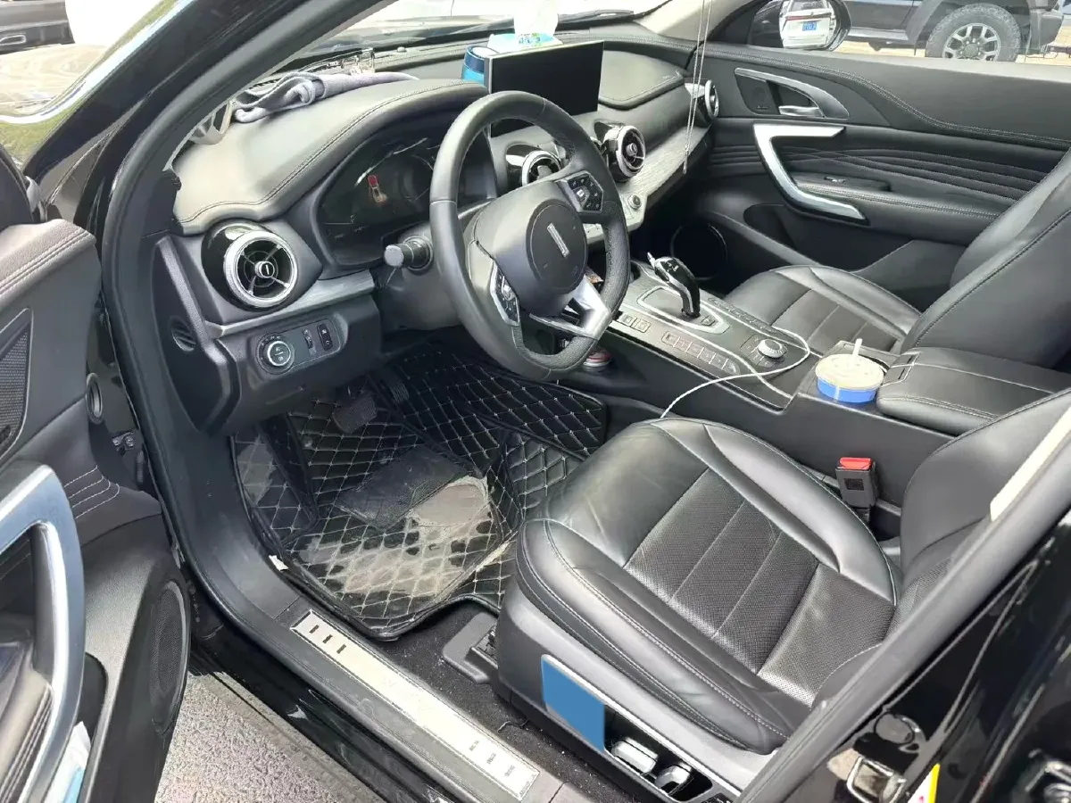 2020 WEY VV7 2.0T 227HP L4 7DCT,autocango,china used car exporter,china ev exporter,chinese used car exporter,chinese used ev exporter