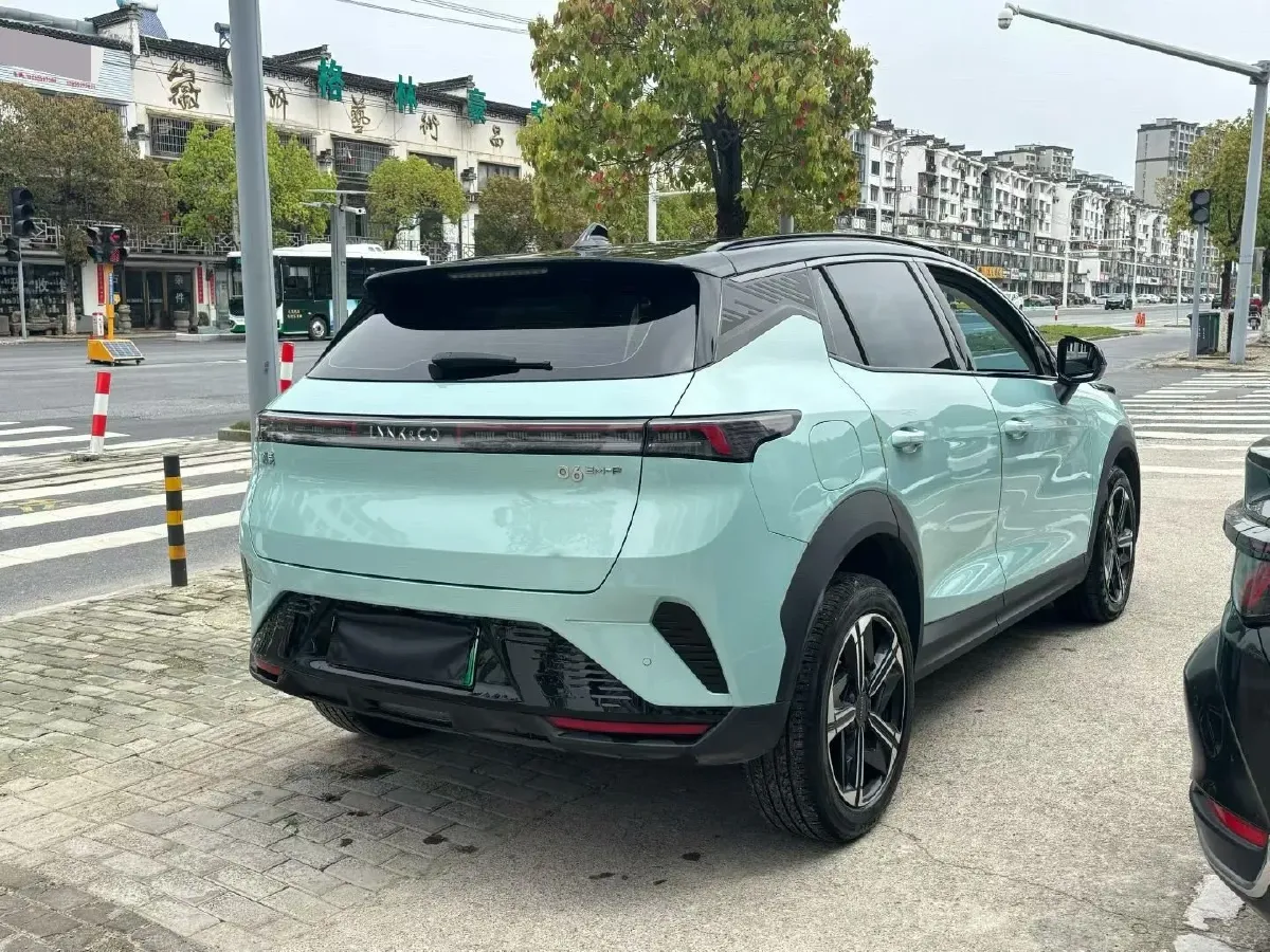 2023 LYNK&CO 06 EM-P 1.5L 120HP L4 3DHT PHEV 19.09KWH,autocango,china used car exporter,china ev exporter,chinese used car exporter,chinese used ev exporter