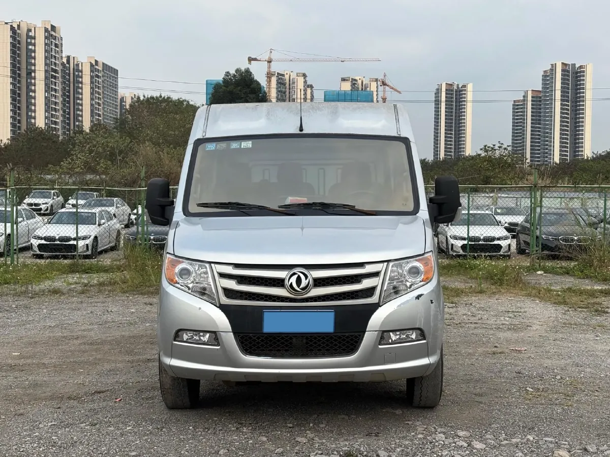 2018 DongFeng DFAC YuFeng 2.5T 136HP L4 6MT,autocango,china used car exporter,china ev exporter,chinese used car exporter,chinese used ev exporter
