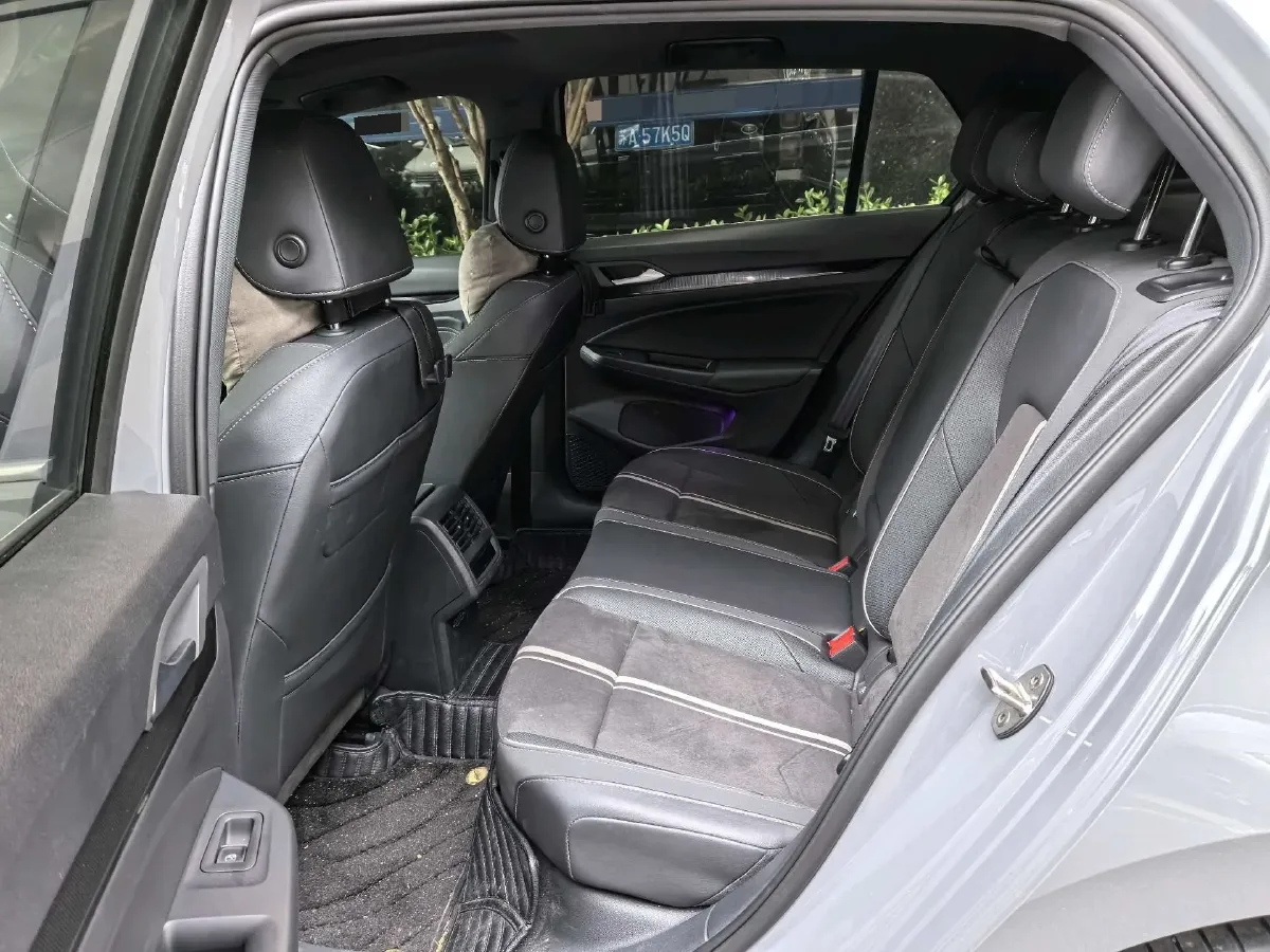 2023 Volkswagen Golf 1.4T 150HP L4 7DCT,autocango,china used car exporter,china ev exporter,chinese used car exporter,chinese used ev exporter