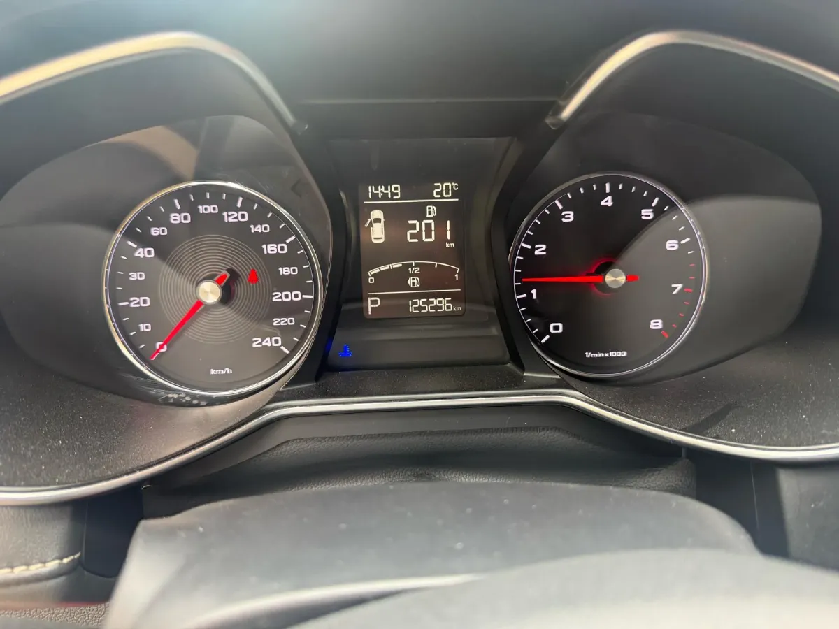 2017 MG MG6 1.5T 169HP L4 7DCT,autocango,china used car exporter,china ev exporter,chinese used car exporter,chinese used ev exporter