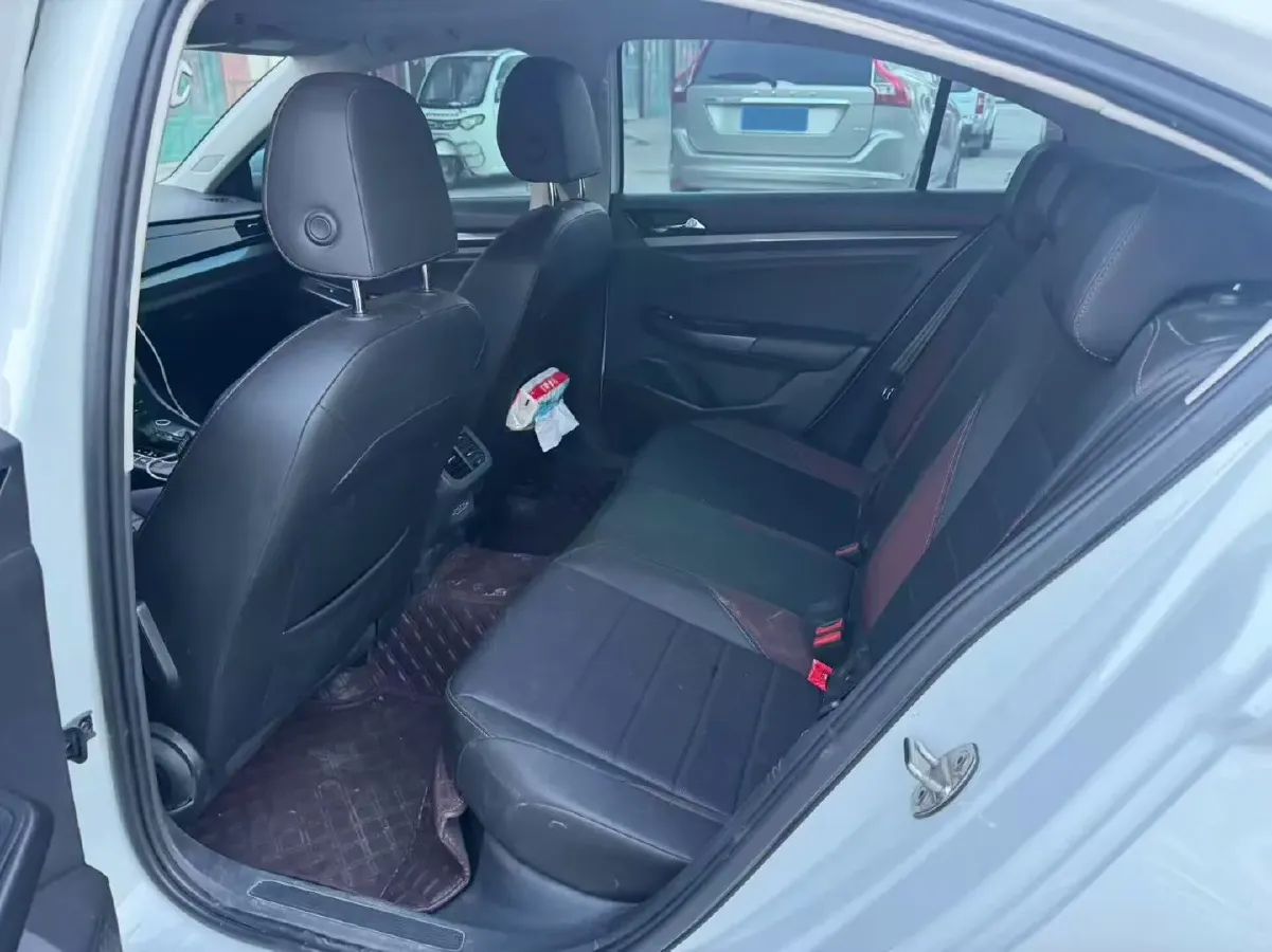 2021 Volkswagen Bora 1.5L 113HP L4 6AT,autocango,china used car exporter,china ev exporter,chinese used car exporter,chinese used ev exporter