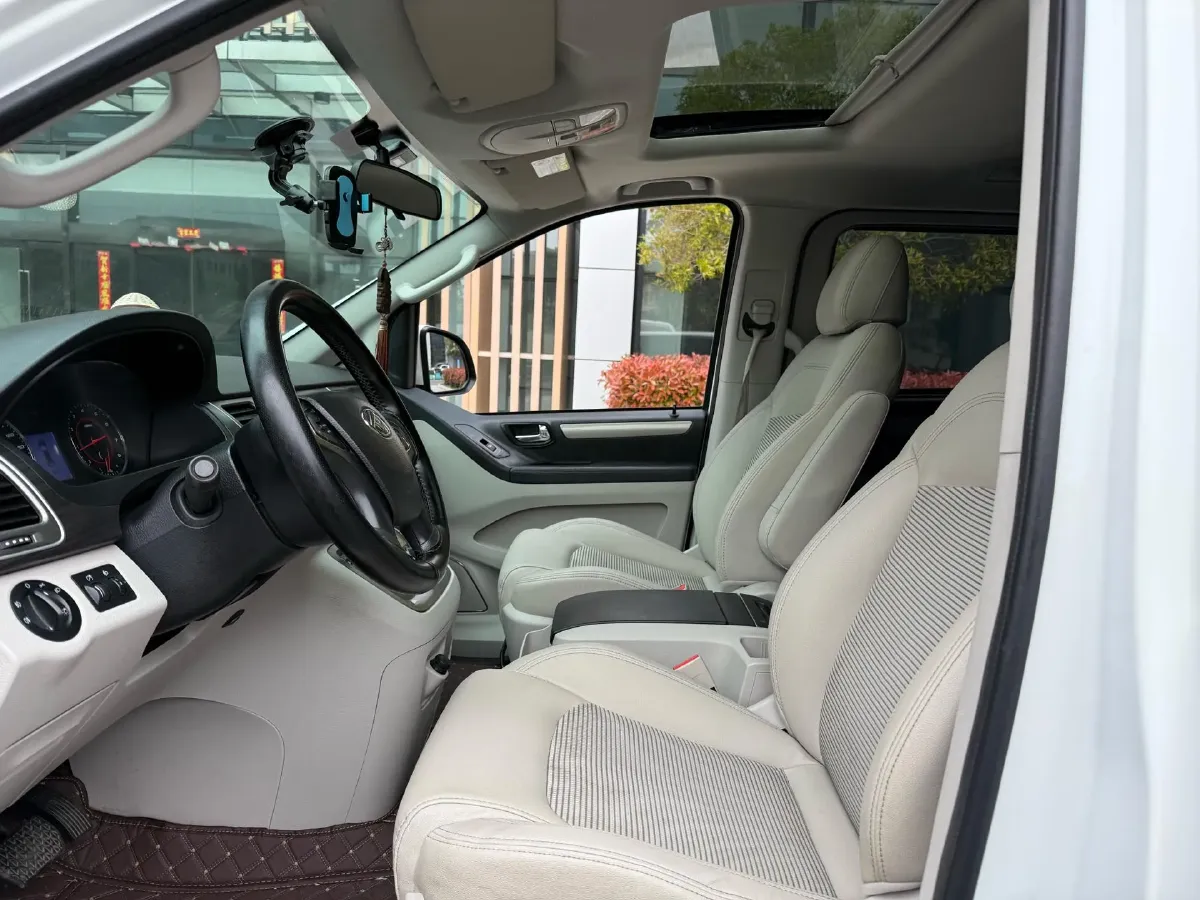 2019 MAXUS G10 2.0T 218HP L4 6AT,autocango,china used car exporter,china ev exporter,chinese used car exporter,chinese used ev exporter