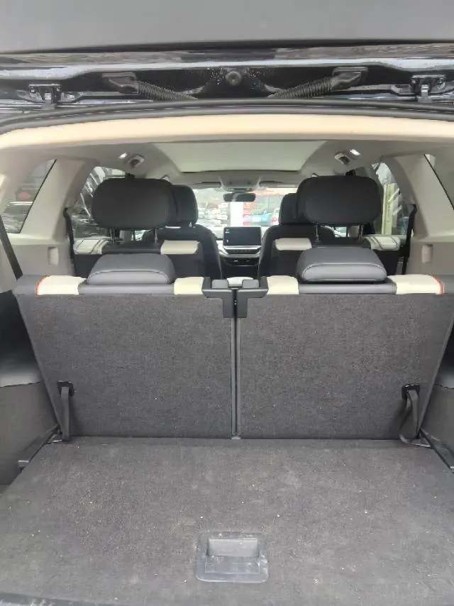 2022 Volkswagen ID.6 Crozz BEV 84.8KWH,autocango,china used car exporter,china ev exporter,chinese used car exporter,chinese used ev exporter