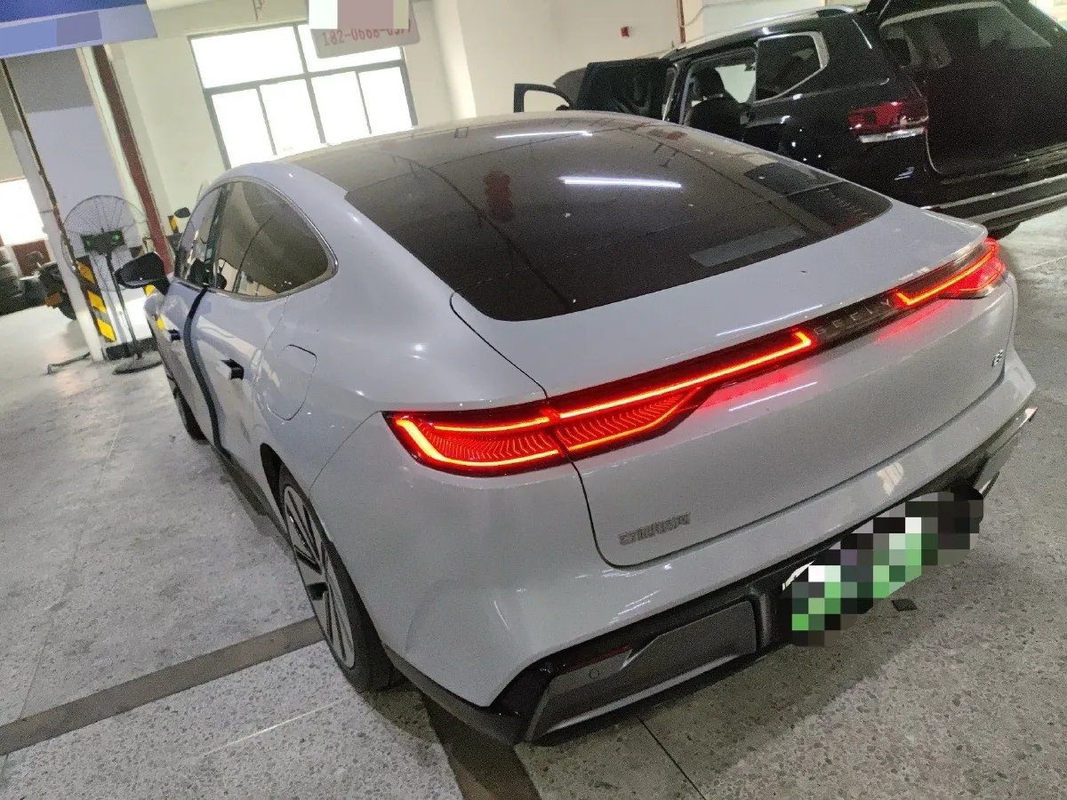 2024 Geely Galaxy E8 BEV 76KWH,autocango,china used car exporter,china ev exporter,chinese used car exporter,chinese used ev exporter