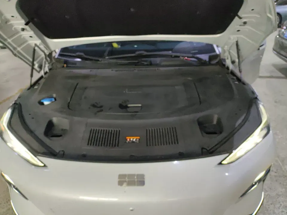 2024 Geely Galaxy E8 BEV 76KWH,autocango,china used car exporter,china ev exporter,chinese used car exporter,chinese used ev exporter