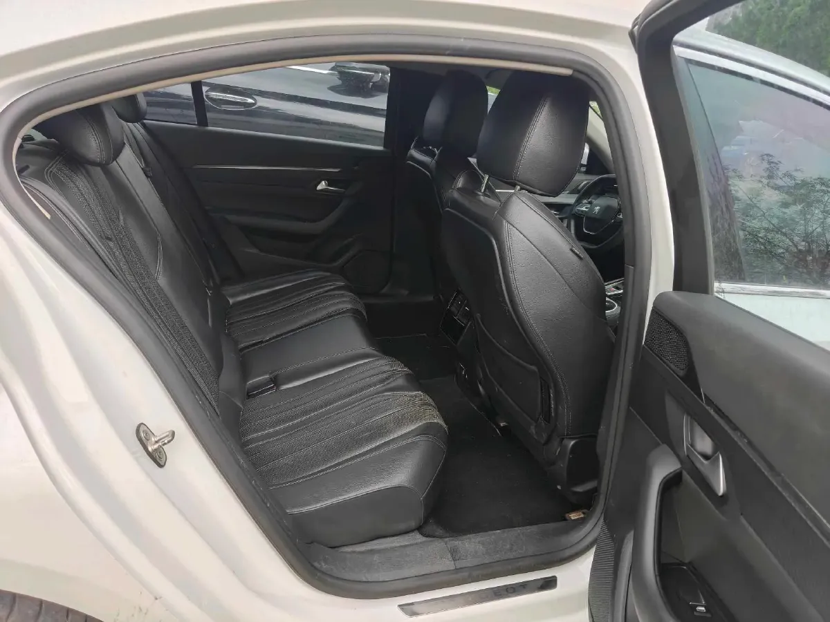 2019 Peugeot 508 1.8T 211HP L4 8AT,autocango,china used car exporter,china ev exporter,chinese used car exporter,chinese used ev exporter