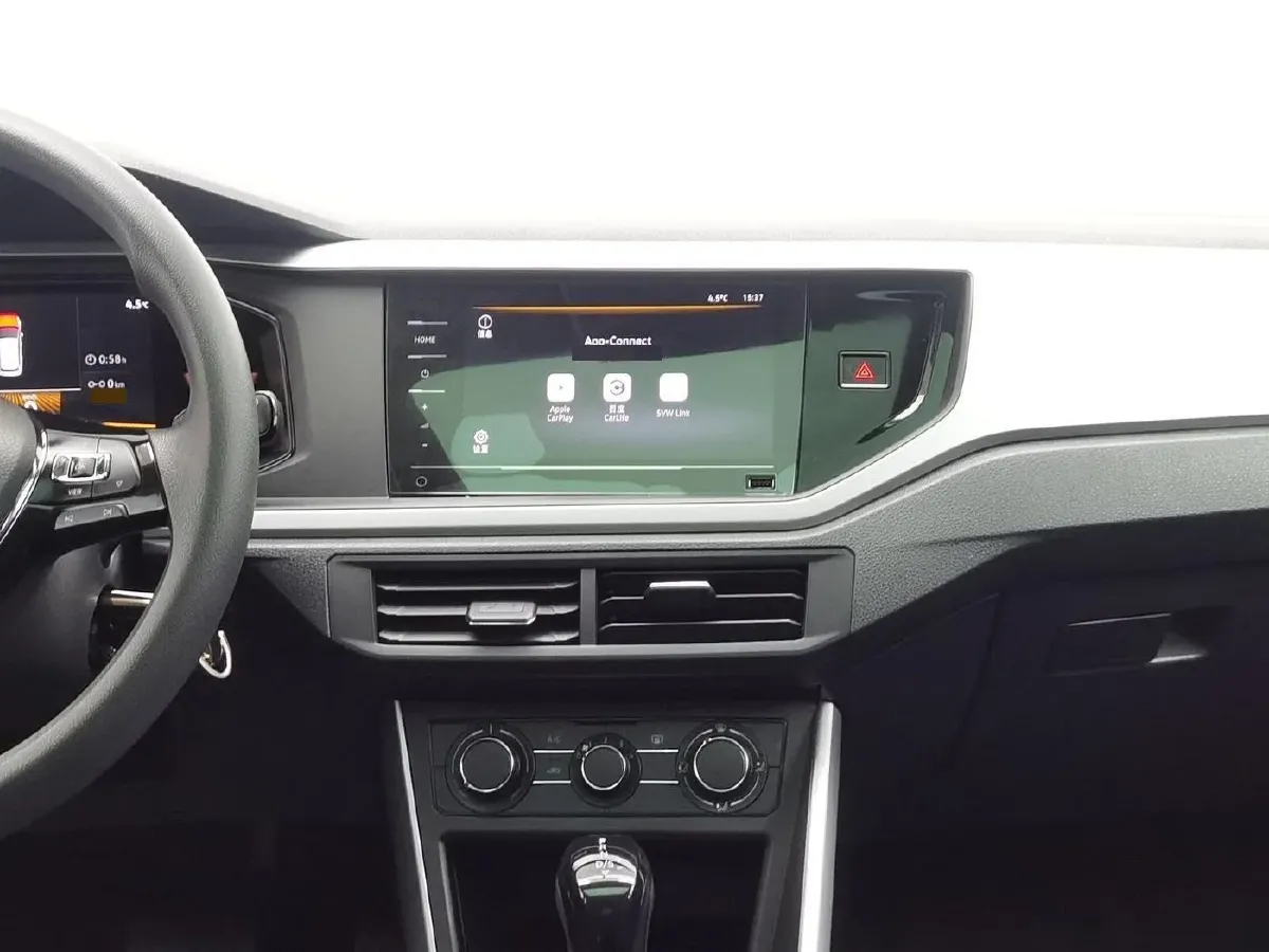 2023 Volkswagen Polo 1.5L 113HP L4 6AT,autocango,china used car exporter,china ev exporter,chinese used car exporter,chinese used ev exporter