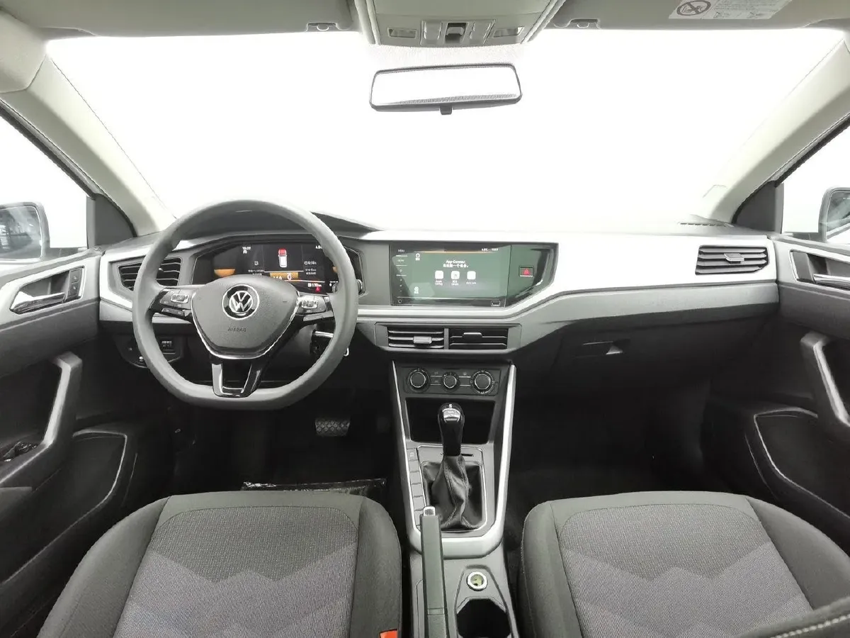 2023 Volkswagen Polo 1.5L 113HP L4 6AT,autocango,china used car exporter,china ev exporter,chinese used car exporter,chinese used ev exporter