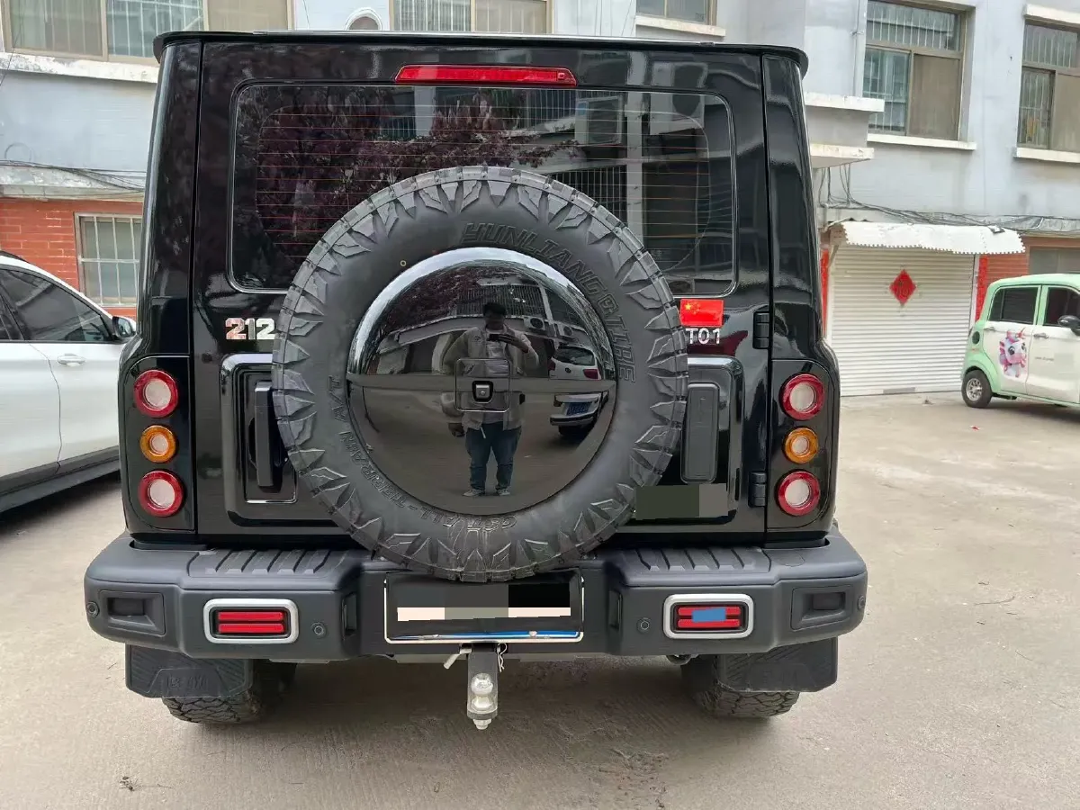 2025 212 212 T01 2.0T 252HP L4 8AT,autocango,china used car exporter,china ev exporter,chinese used car exporter,chinese used ev exporter