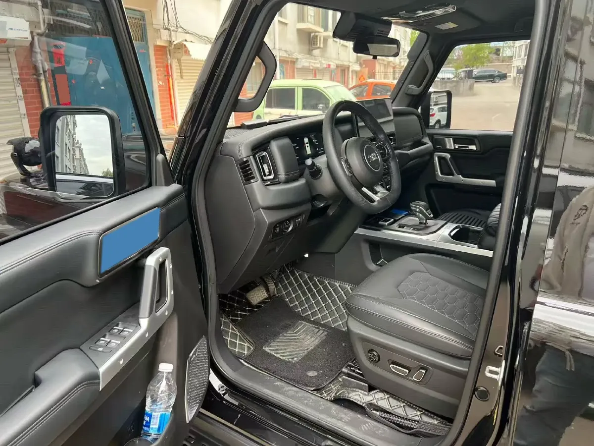 2025 212 212 T01 2.0T 252HP L4 8AT,autocango,china used car exporter,china ev exporter,chinese used car exporter,chinese used ev exporter