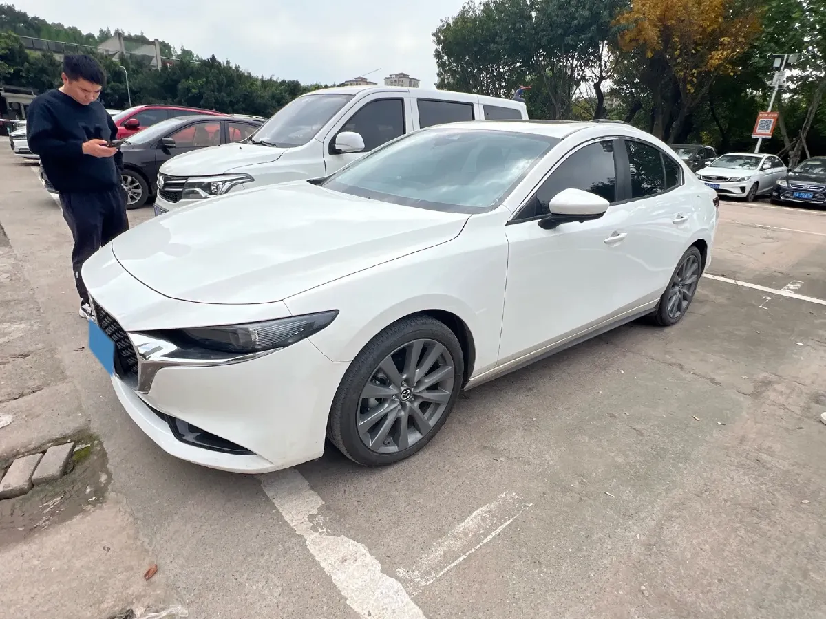 2023 Mazda 3 Axela 2.0L 158HP L4 6AT,autocango,china used car exporter,china ev exporter,chinese used car exporter,chinese used ev exporter