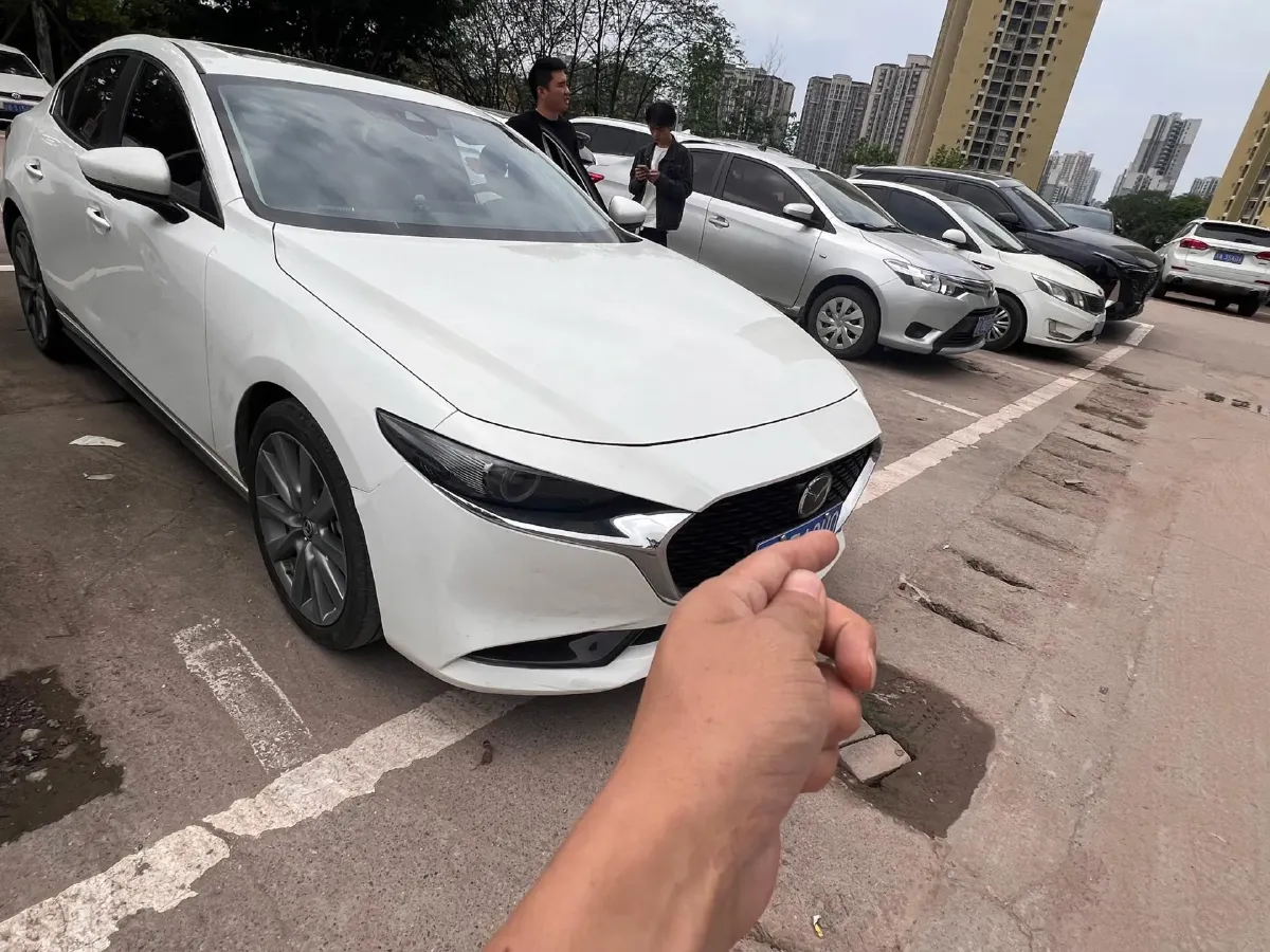 2023 Mazda 3 Axela 2.0L 158HP L4 6AT,autocango,china used car exporter,china ev exporter,chinese used car exporter,chinese used ev exporter