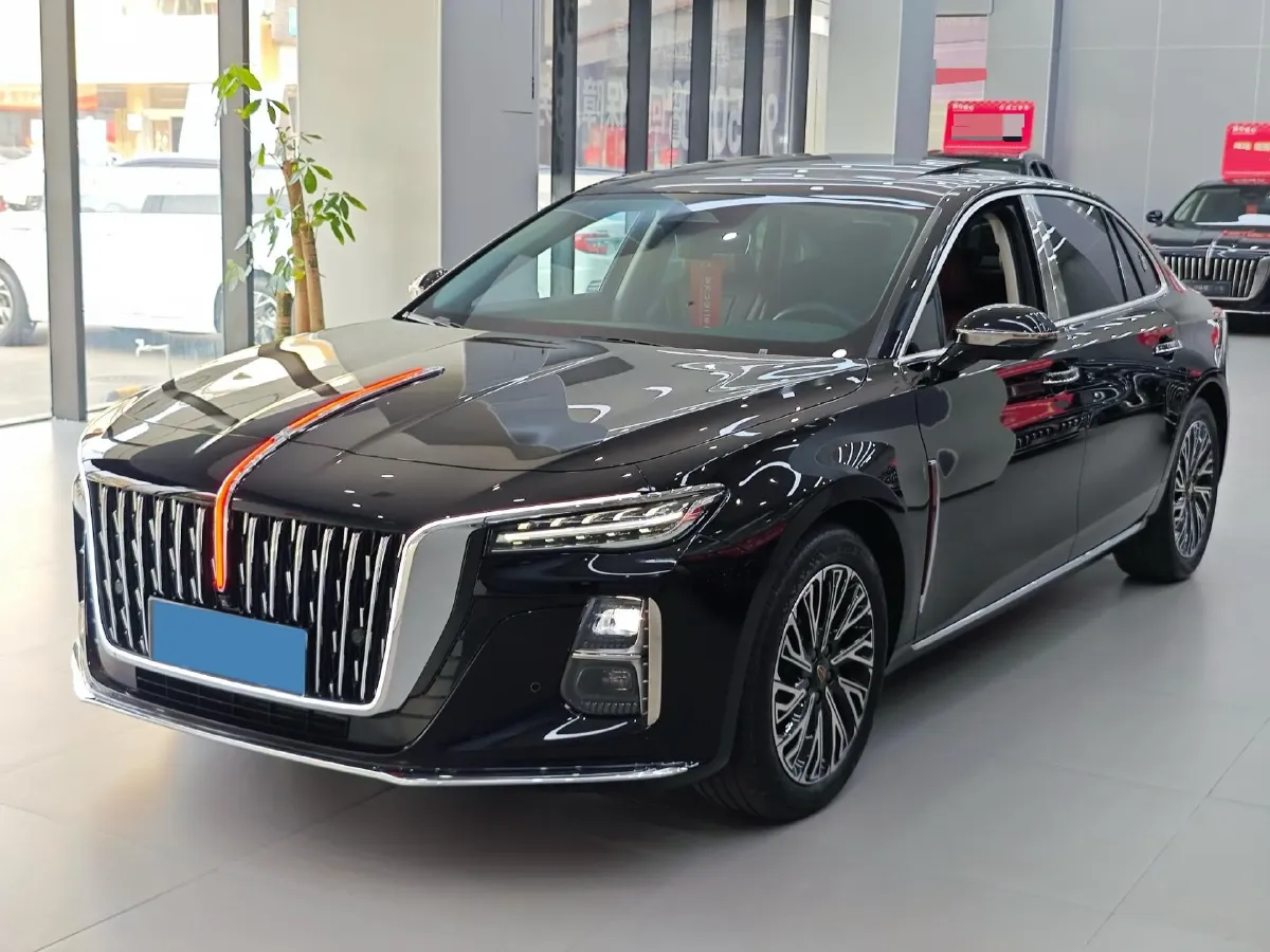 2024 HongQi H5 2.0T 224HP L4 8AT,autocango,china used car exporter,china ev exporter,chinese used car exporter,chinese used ev exporter