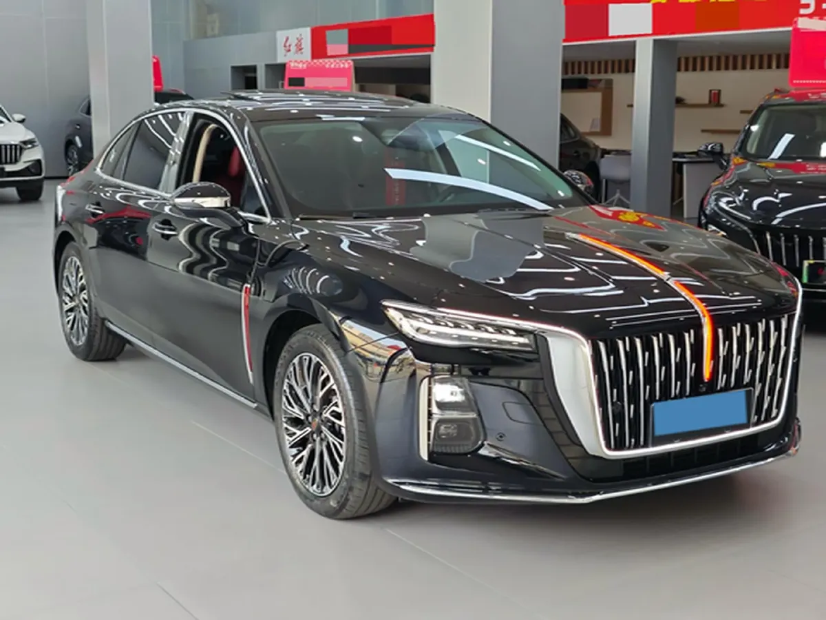 2024 HongQi H5 2.0T 224HP L4 8AT,autocango,china used car exporter,china ev exporter,chinese used car exporter,chinese used ev exporter