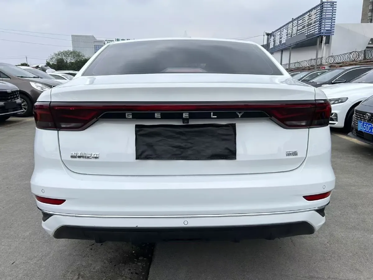 2022 Geely Emgrand 1.5L 114HP L4 CVT,autocango,china used car exporter,china ev exporter,chinese used car exporter,chinese used ev exporter