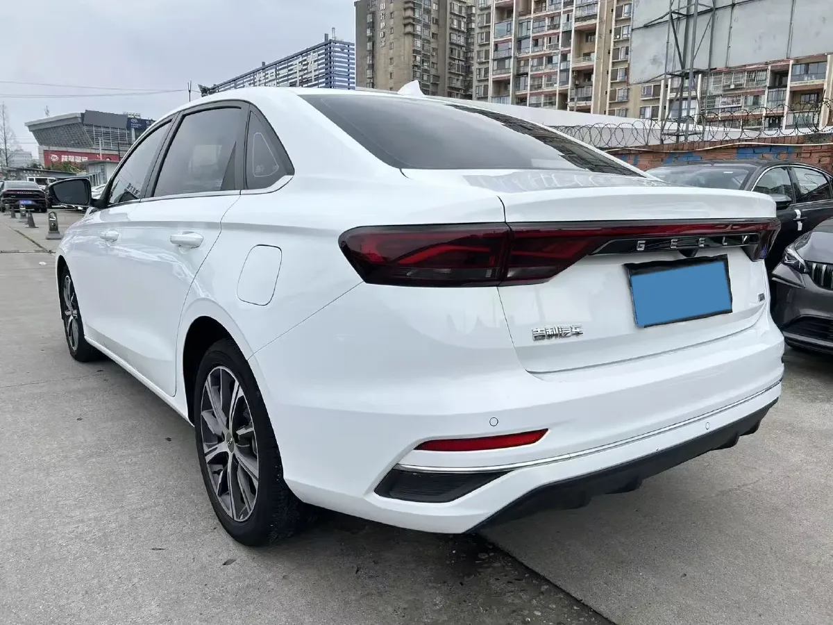 2022 Geely Emgrand 1.5L 114HP L4 CVT,autocango,china used car exporter,china ev exporter,chinese used car exporter,chinese used ev exporter