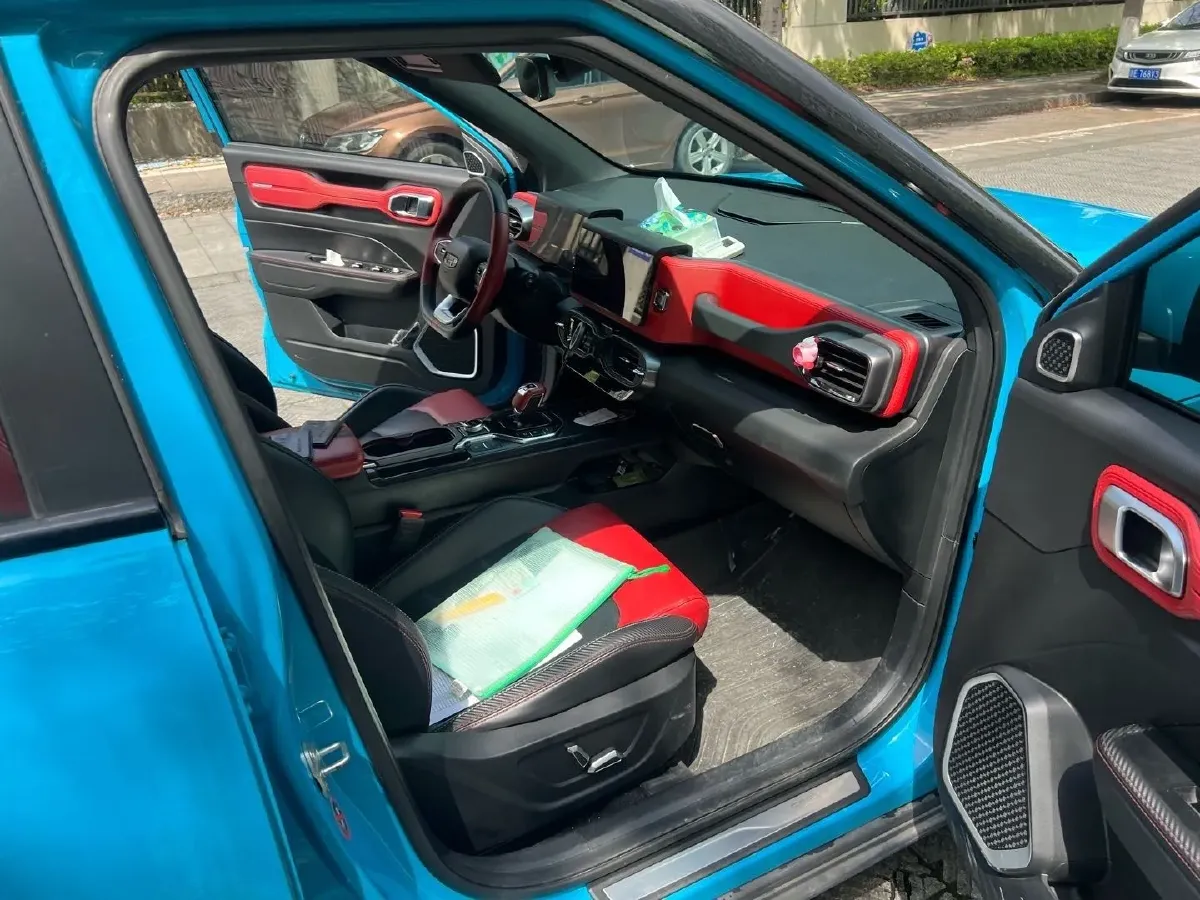 2020 Geely ICON 1.5T 177HP L3 7DCT,autocango,china used car exporter,china ev exporter,chinese used car exporter,chinese used ev exporter