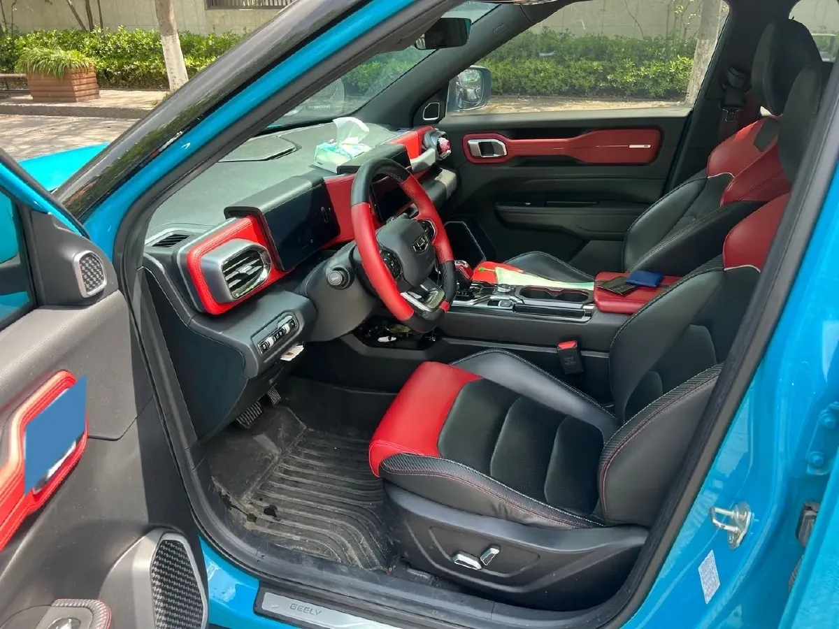 2020 Geely ICON 1.5T 177HP L3 7DCT,autocango,china used car exporter,china ev exporter,chinese used car exporter,chinese used ev exporter