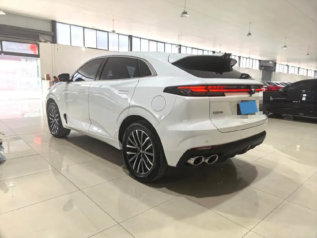 2024 ChangAn UNI-K 2.0T 233HP L4 8AT,autocango,china used car exporter,china ev exporter,chinese used car exporter,chinese used ev exporter