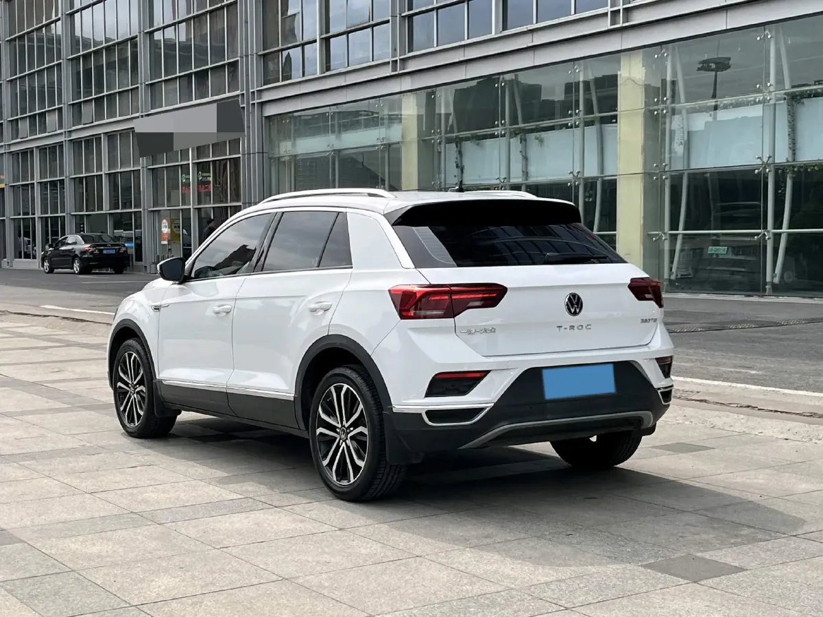 2022 Volkswagen T-Roc 1.4T 150HP L4 7DCT,autocango,china used car exporter,china ev exporter,chinese used car exporter,chinese used ev exporter