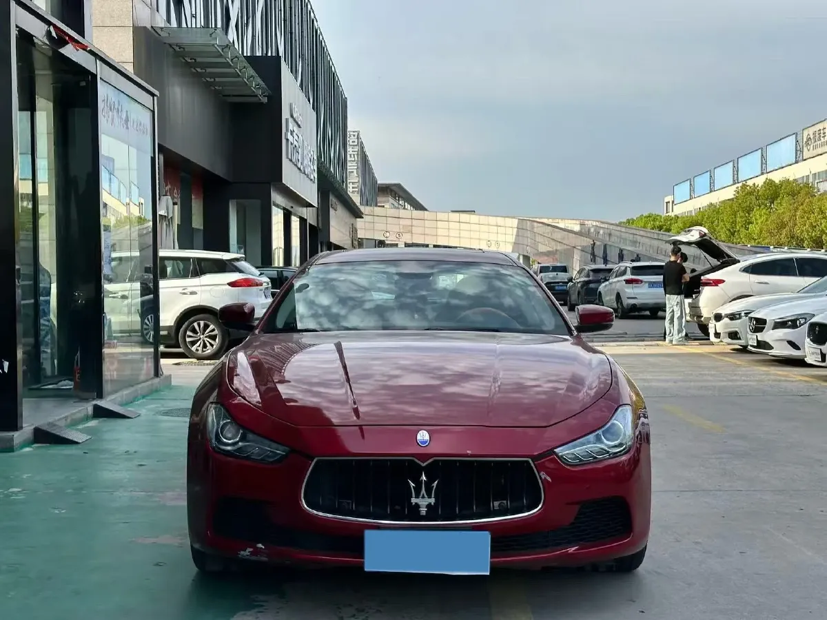 2017 Maserati Ghibli 3.0T 350HP V6 8AT,autocango,china used car exporter,china ev exporter,chinese used car exporter,chinese used ev exporter