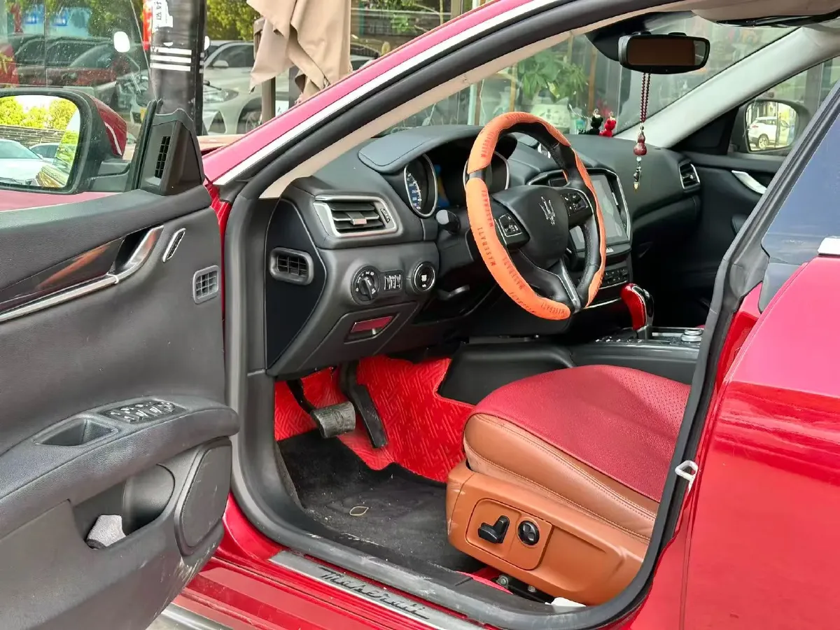 2017 Maserati Ghibli 3.0T 350HP V6 8AT,autocango,china used car exporter,china ev exporter,chinese used car exporter,chinese used ev exporter