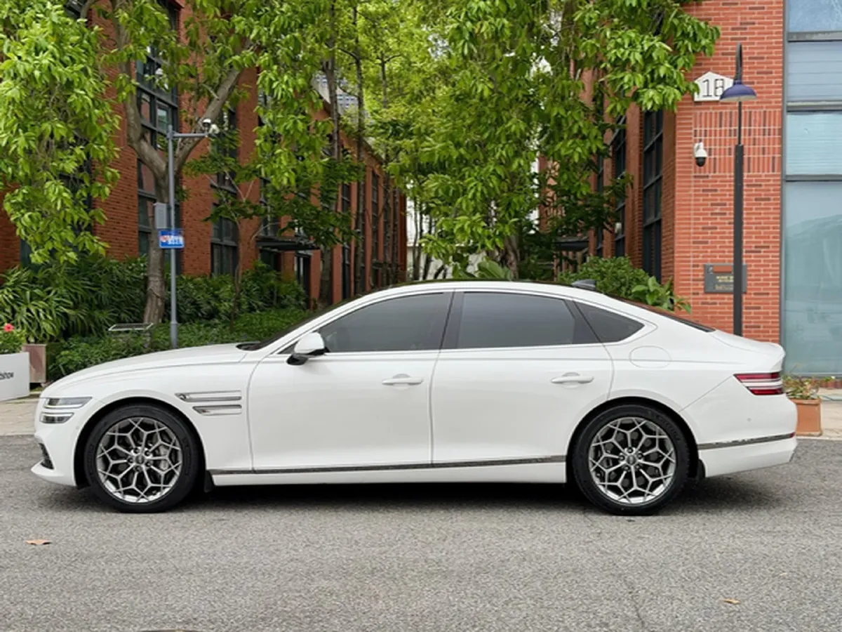 2023 Genesis G80 2.5T 304HP L4 8AT,autocango,china used car exporter,china ev exporter,chinese used car exporter,chinese used ev exporter