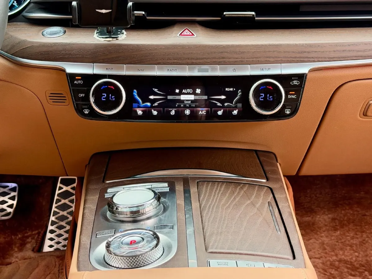 2023 Genesis G80 2.5T 304HP L4 8AT,autocango,china used car exporter,china ev exporter,chinese used car exporter,chinese used ev exporter