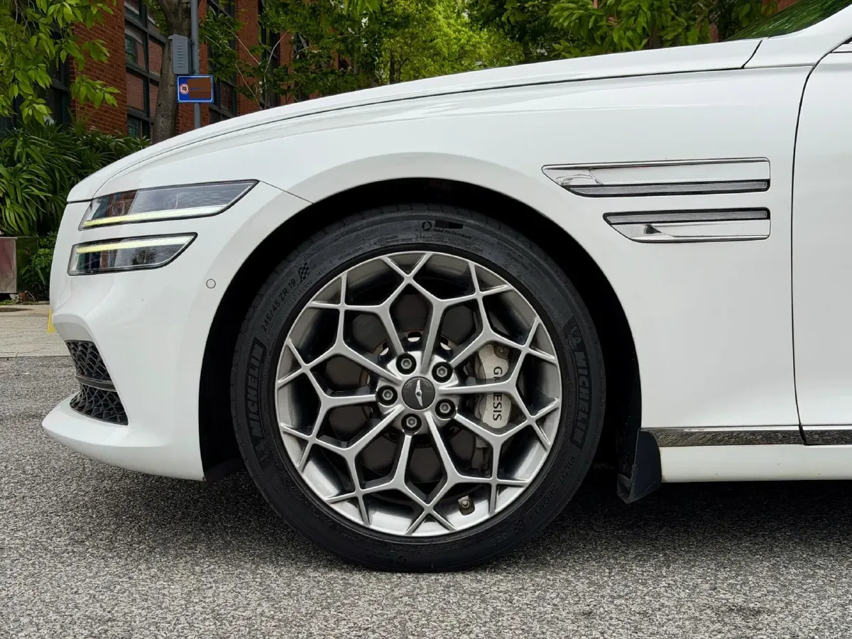 2023 Genesis G80 2.5T 304HP L4 8AT,autocango,china used car exporter,china ev exporter,chinese used car exporter,chinese used ev exporter