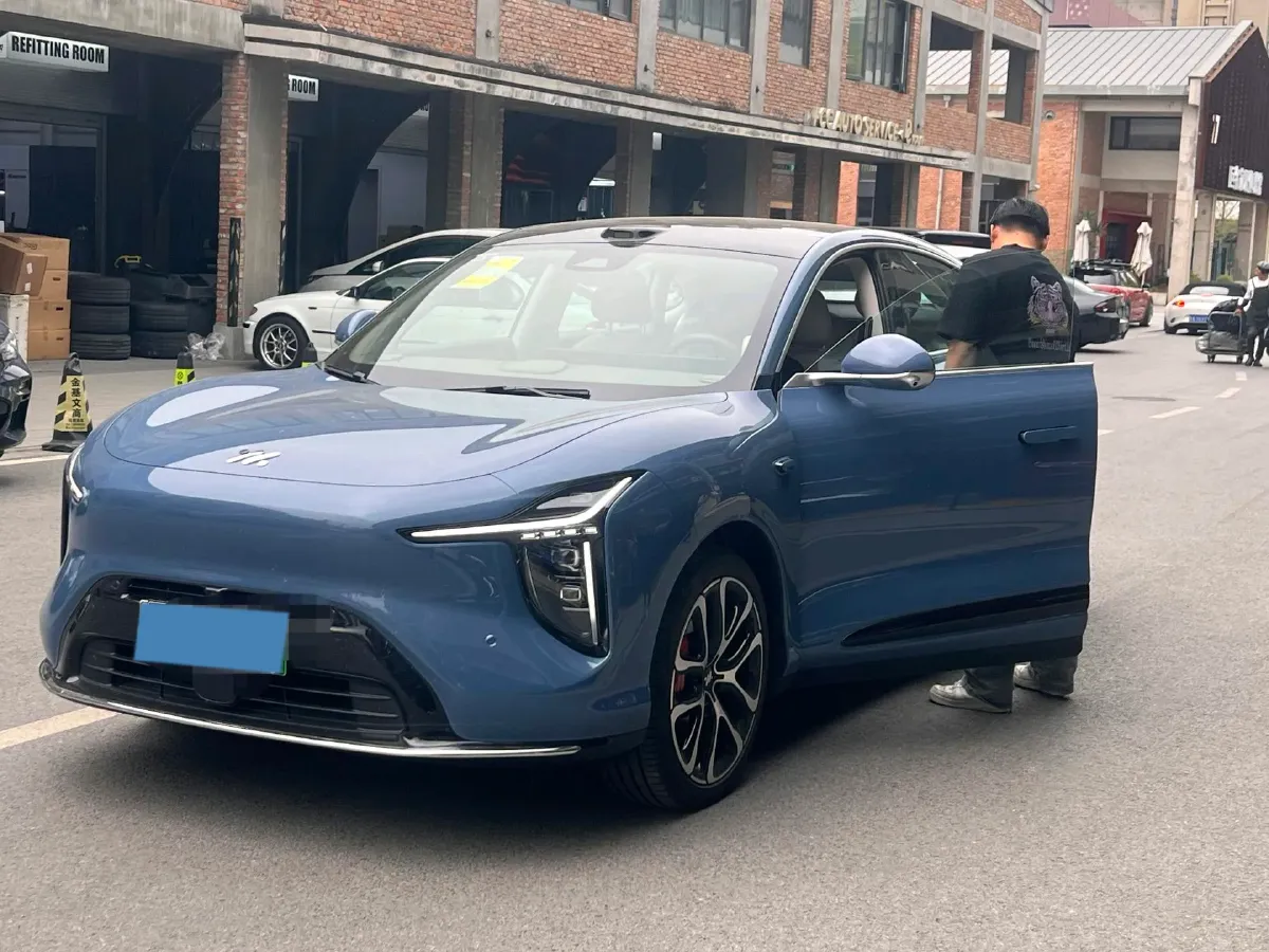 2026 IM LS6 REEV 155HP REEV,autocango,china used car exporter,china ev exporter,chinese used car exporter,chinese used ev exporter